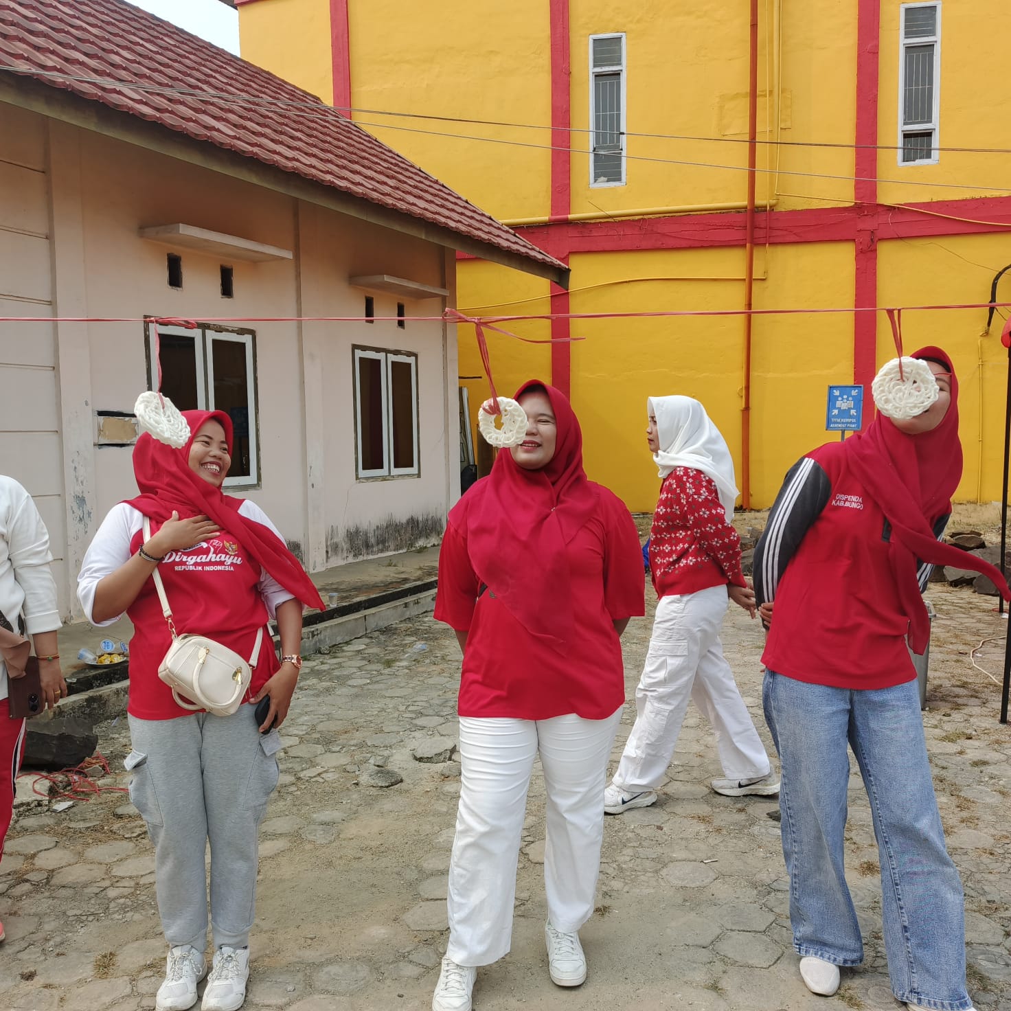 Semarak HUT Kemerdekaan RI, UPT PPD Samsat Bungo Gelar Senam Bersama dan Berbagai Perlombaan